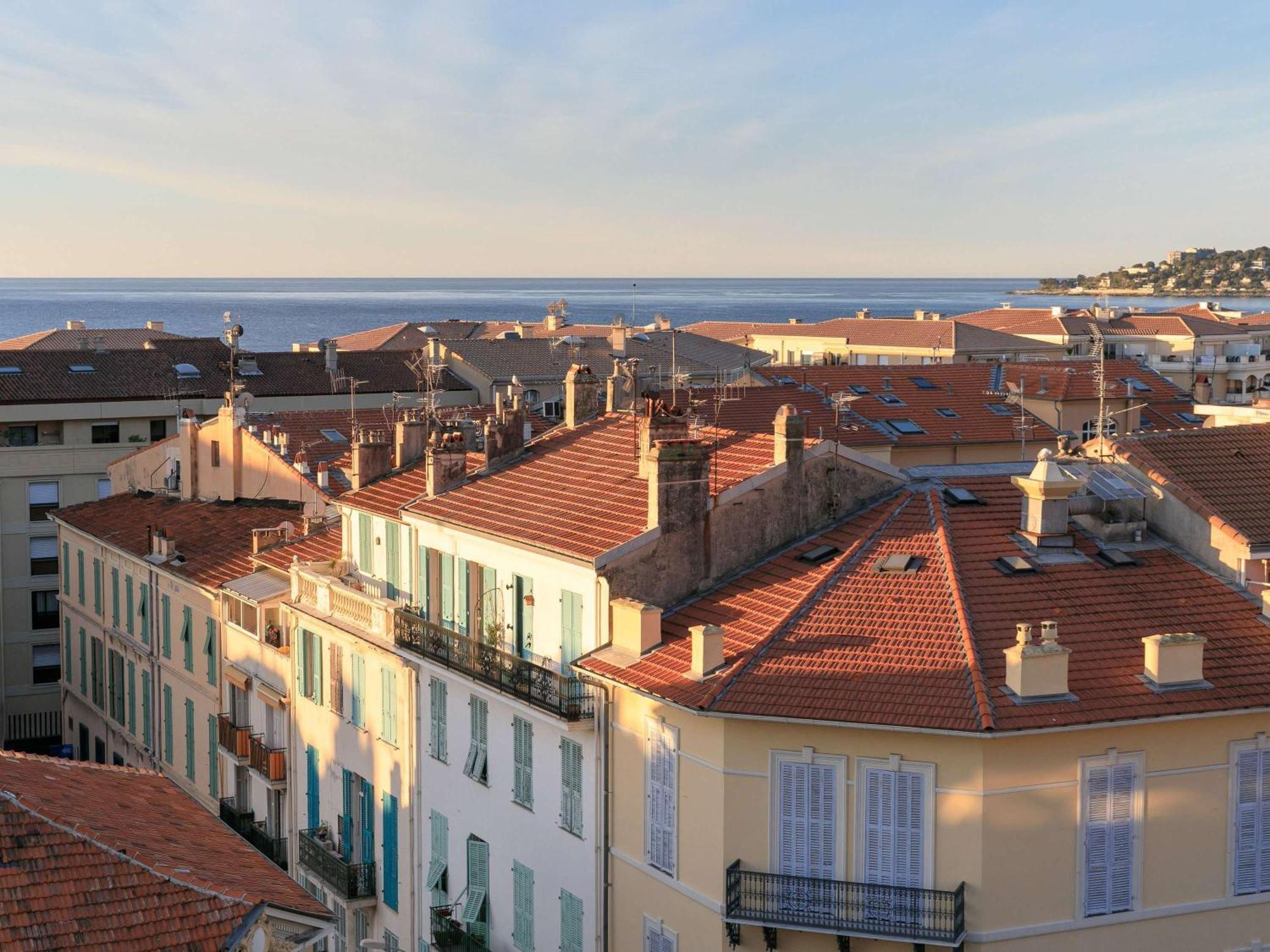Ibis Styles Centre 3*