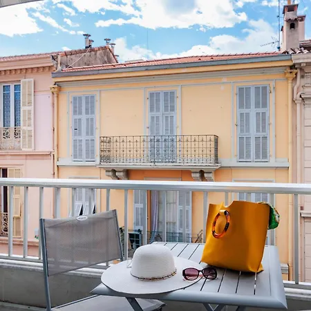 Ibis Styles Menton Centre Hotel Exterior photo