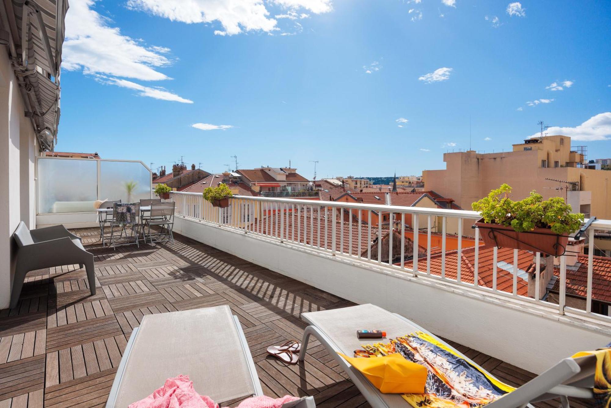 Ibis Styles Centre Hotel 3*